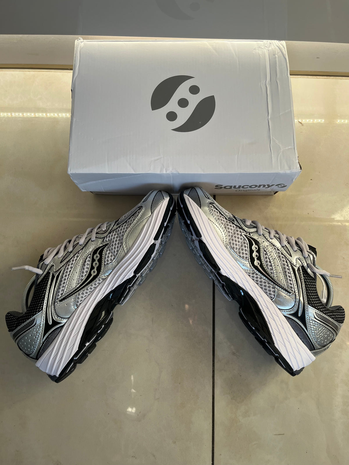 sauconie Grey