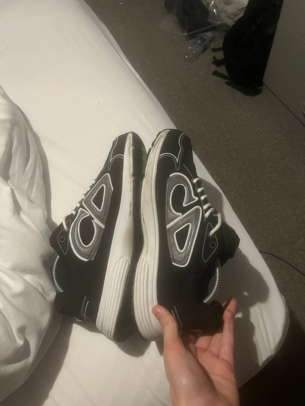 Deor B30 Black/White