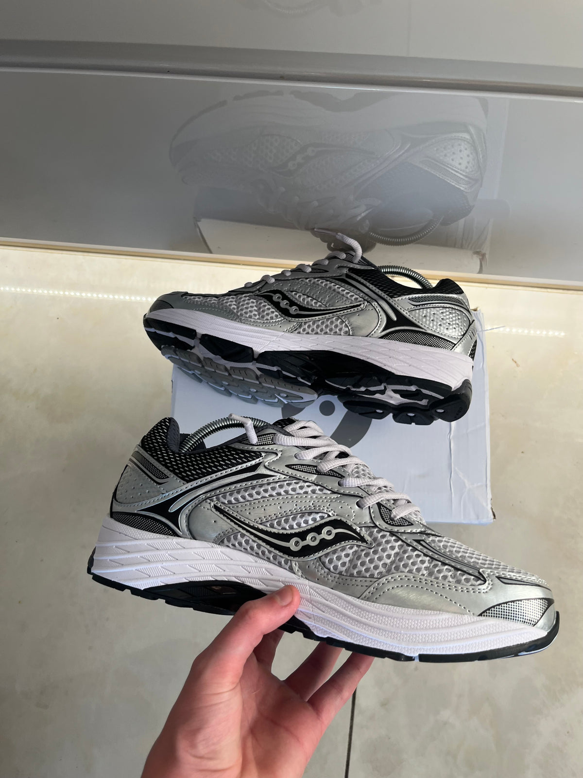 sauconie Grey