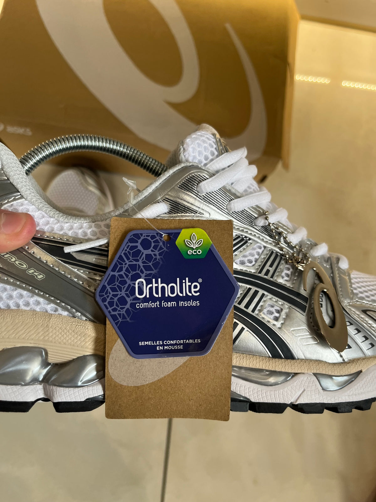 Asicks Gel Kayano 14 graphite grey