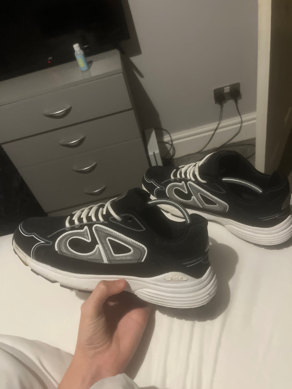 Deor B30 Black/White